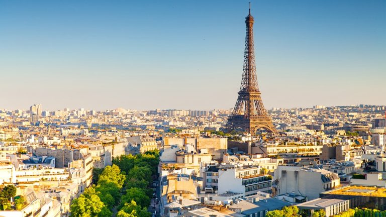 Coronavirus: Paris classée «zone rouge» par la Belgique