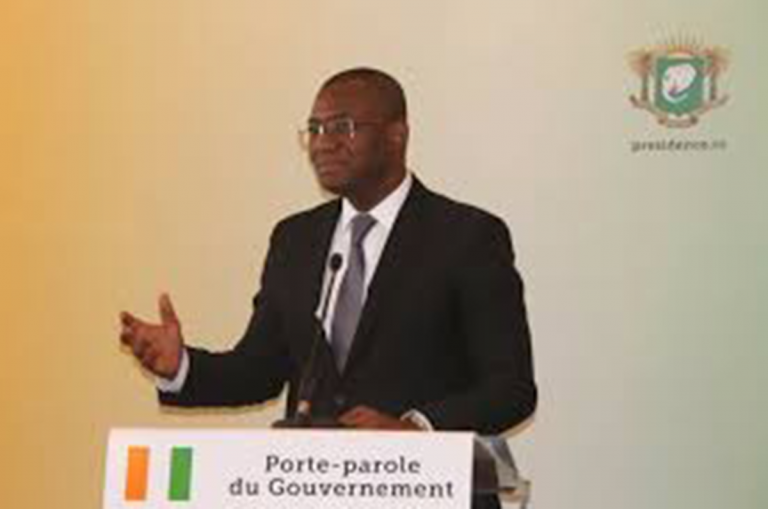 Côte d&rsquo;Ivoire: le gouvernement suspend toute manifestation publique