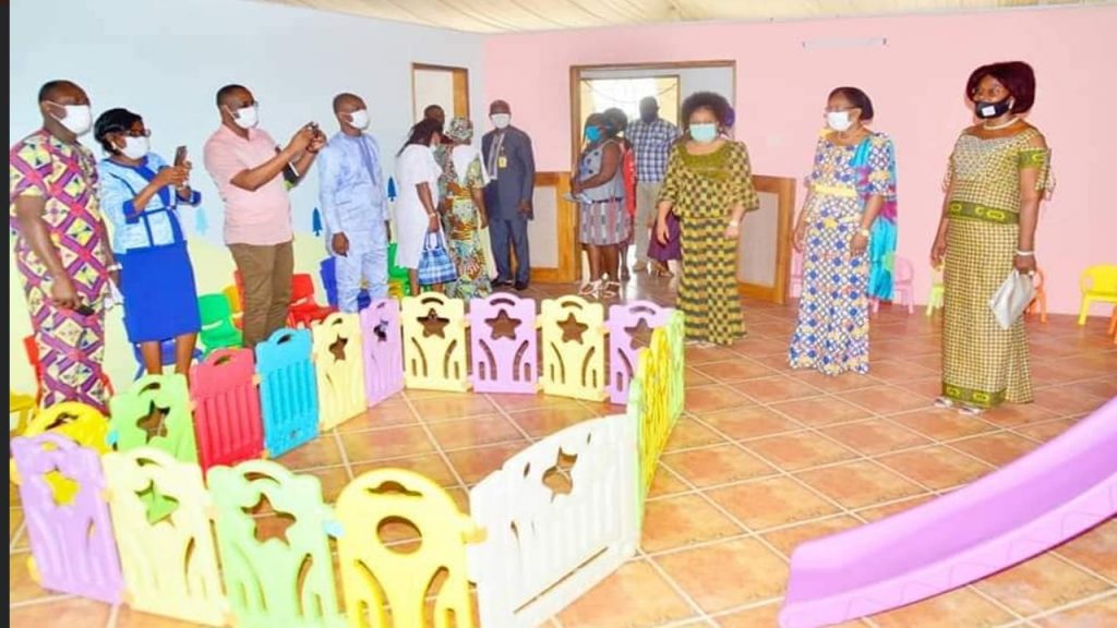 création d'une crèche au campus universitaire d'Abomey-Calavi au Bénin @ Fabrice Yankoty