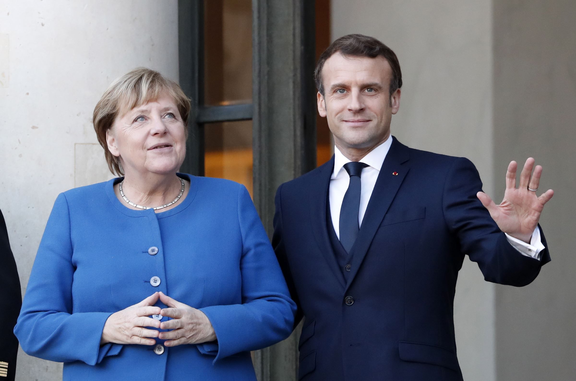 Crise au Mali - Fort de Brégançon : Emmanuel Macron et Angela Merkel sur la même longueur d'onde