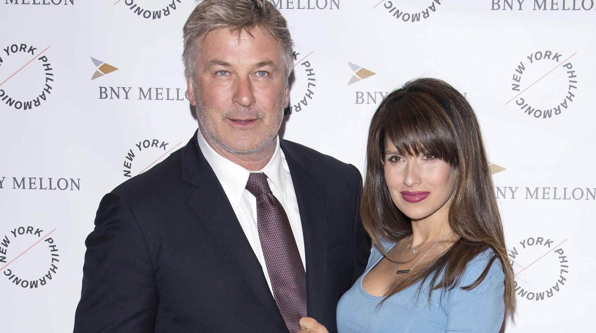 Alec Baldwin et son épouse Hilaria @ Voici
