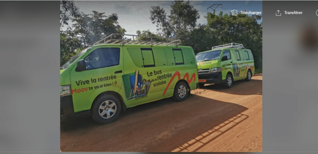 Le Bus de la rentrée de la Fondation Etisalat Bénin