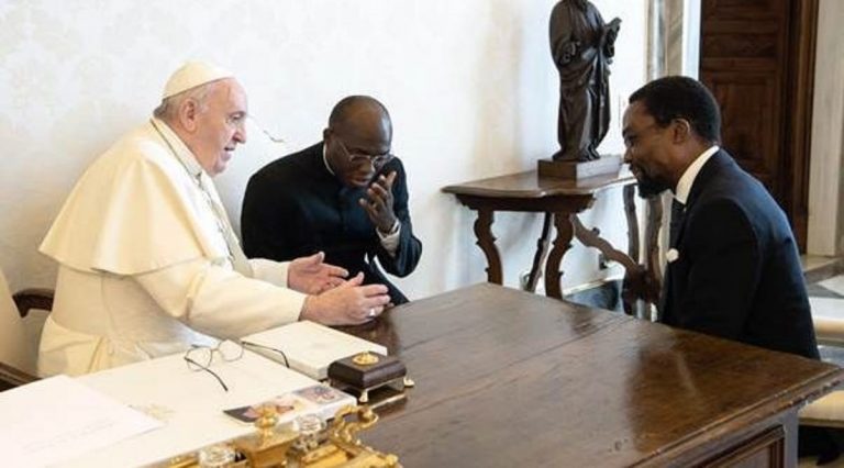 La CPI appelle le pape François au secours sur fond de tension avec les Etats-Unis