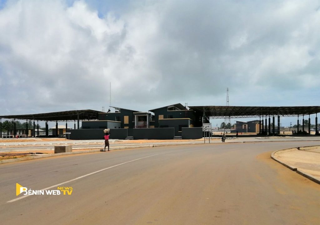 Frontière bénino-togolaise. Nouveau poste frontalier d’Hillacondji, (Bénin). Jeudi 1er Octobre 2020 © Bénin Web TV