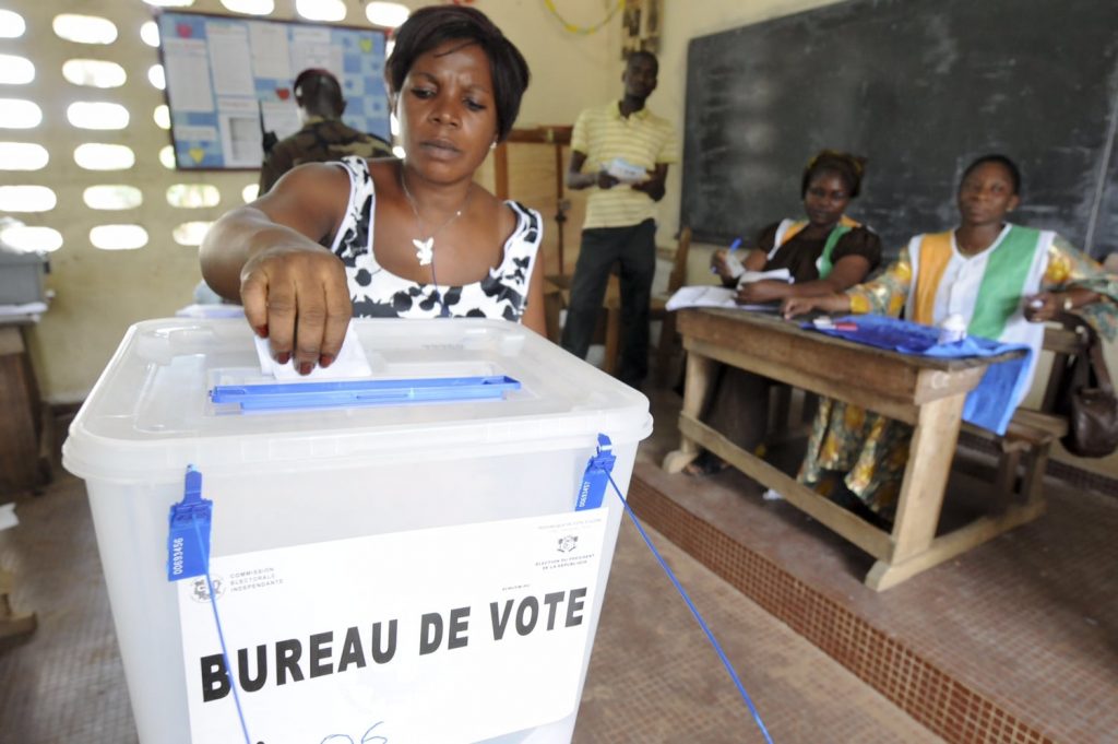 Bureau de vote en Côte d'Ivoire