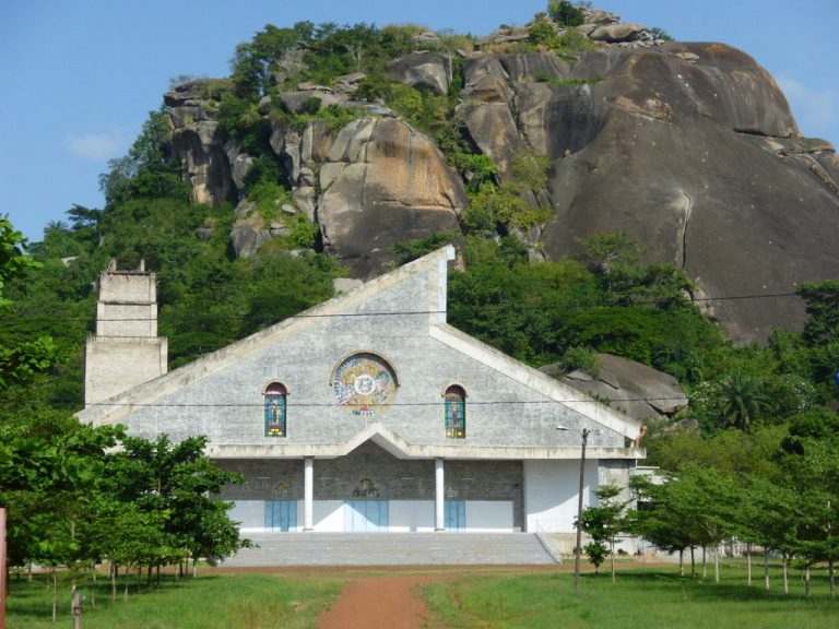 Bénin: cambriolage dans la grotte mariale de Dassa-Zoumè