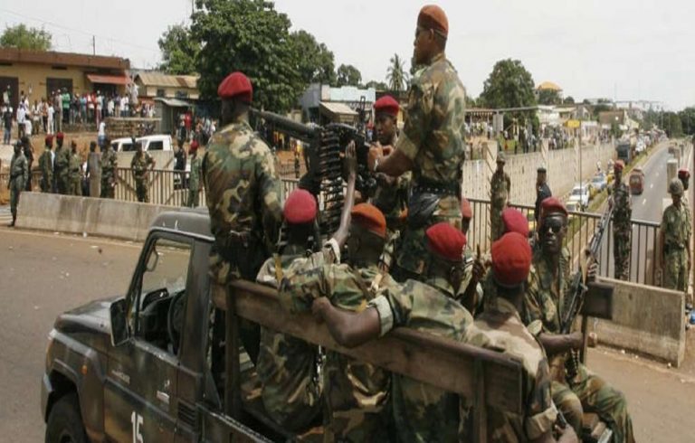 «La Guinée a, dans son héritage, l’impunité et les violences policières» (Vidéo)
