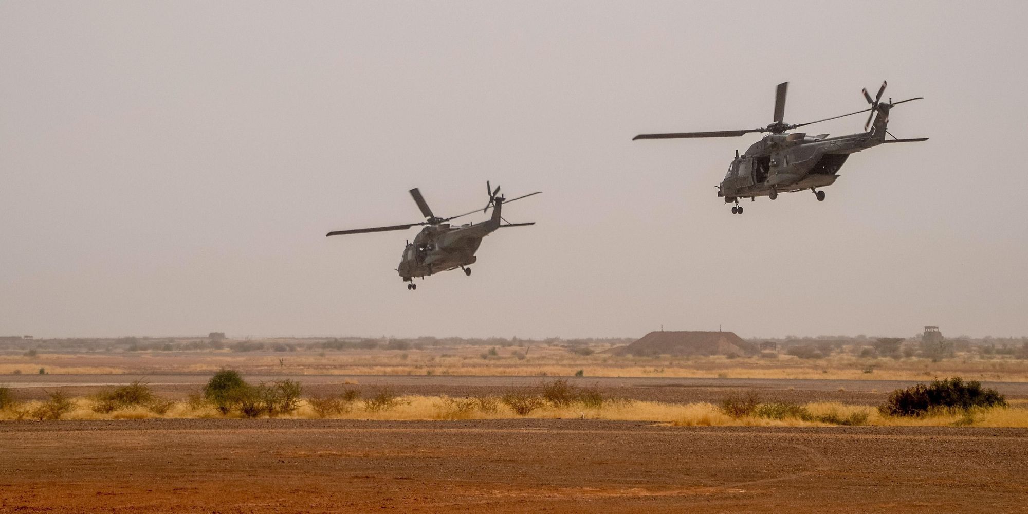 Des hélicoptères de la force française Barkhane au Mali en pleine opération anti terroriste dans le Sahel