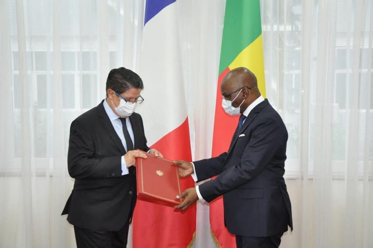 Bénin: Marc Vizy, nouvel ambassadeur de la France, reçu par Aurélien Agbénonci