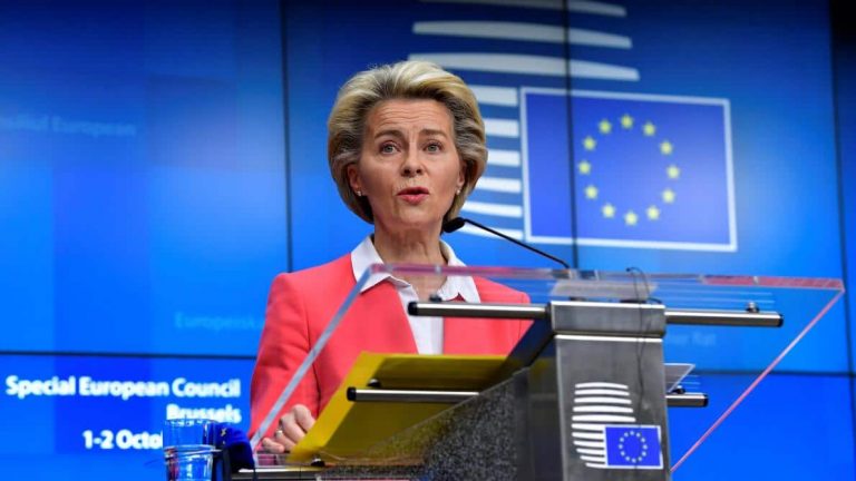 Coronavirus: la présidente de l&rsquo;UE, Ursula von der Leyen, mise en quarantaine
