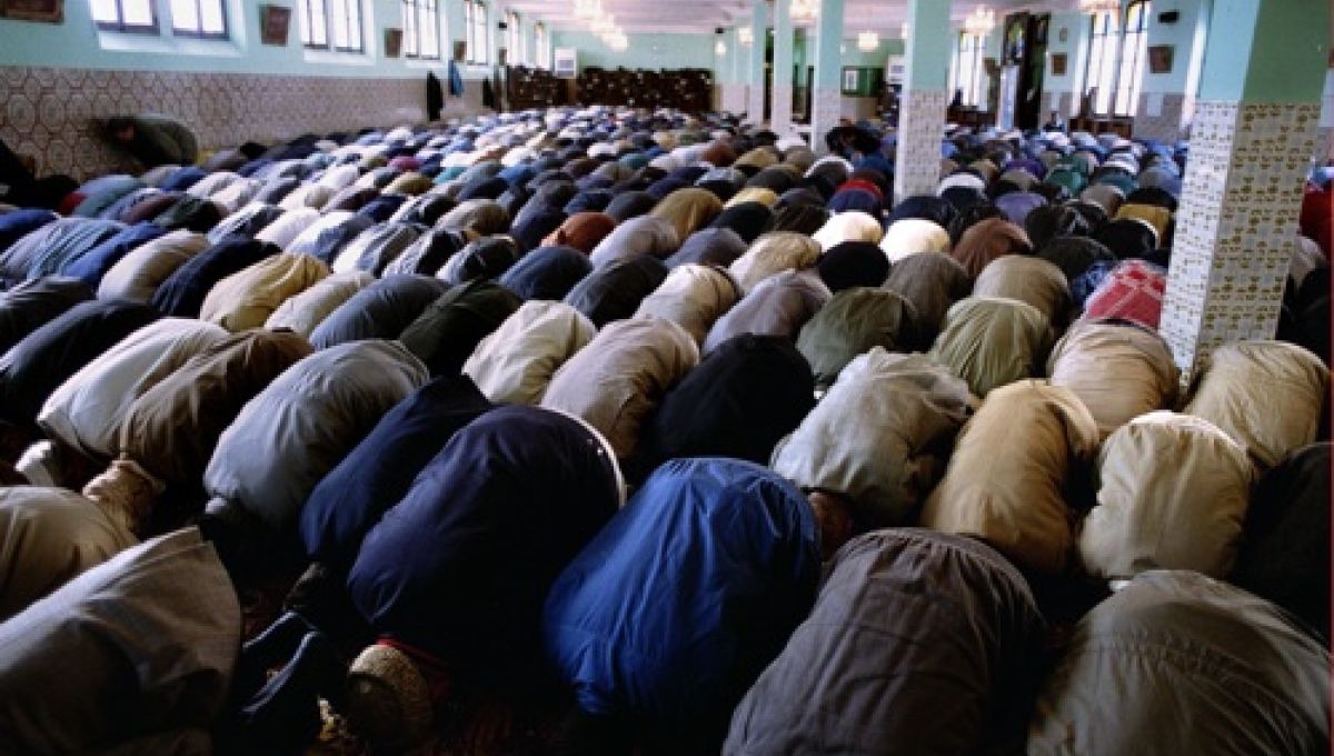 France – Professeur décapité: le gouvernement ordonne la fermeture d'une mosquée