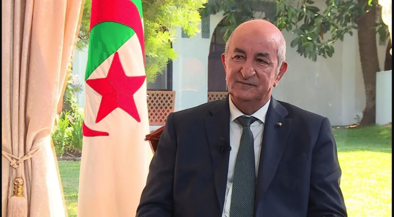 Algérie: le président Abdelmadjid Tebboune a terminé son traitement de Covid-19
