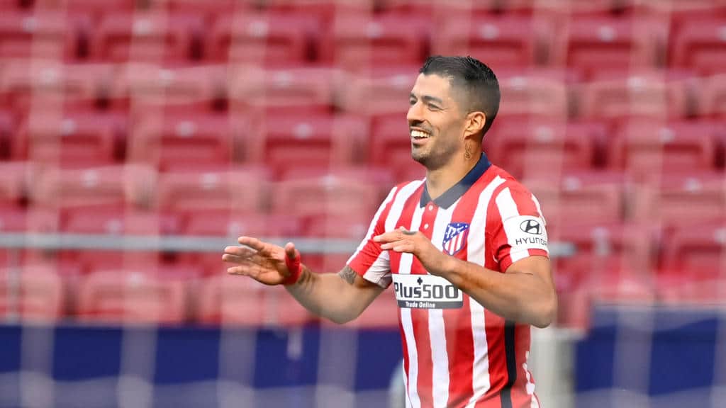 Luis Suarez célèbre son but