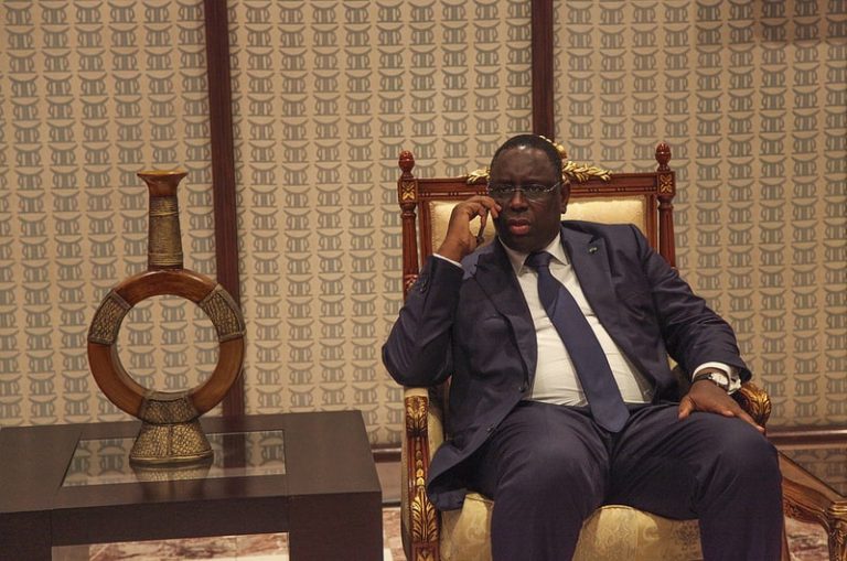 Macron positif au Coronavirus: Macky Sall envoie un message à son homologue français