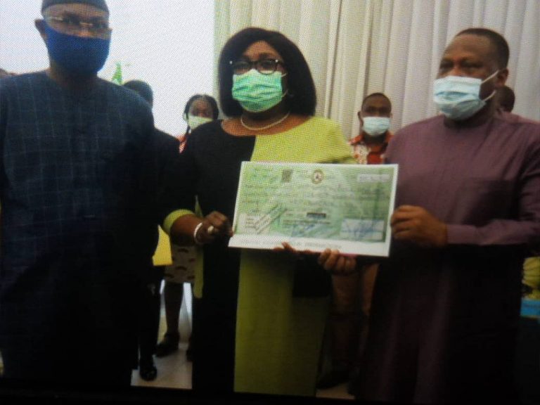 Bénin – Financement des partis: la Céna justifie le prélèvement de 20% opéré sur le 1,5 milliard