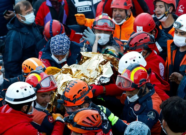 Turquie: une fillette de 3 ans sortie vivante des décombres, 65 heures après le séisme