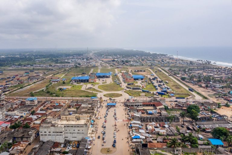Fin d&rsquo;année au Nigéria: émoi après l&rsquo;interdiction des messes de minuit