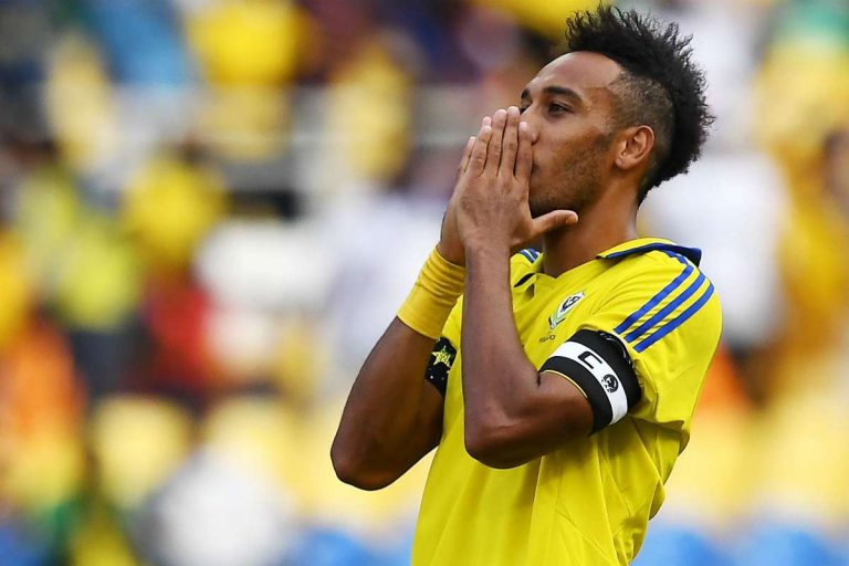 Éliminatoires CAN 2022: la CAF sanctionne Pierre-Emerick Aubameyang