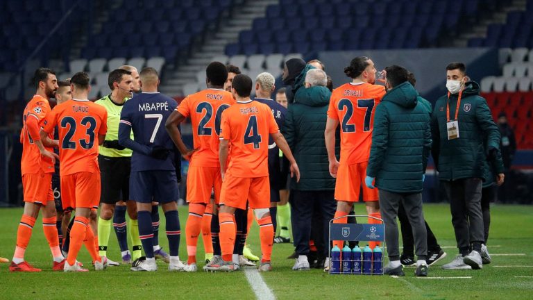 PSG-Istanbul BB: les équipes de départ
