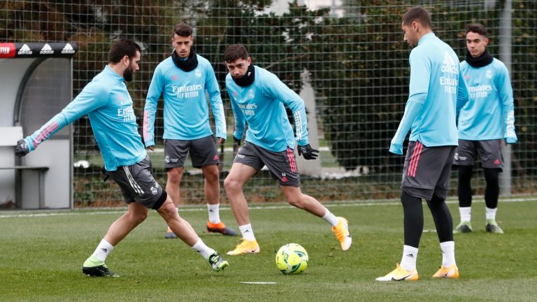Real Madrid vs Atletico: Carvajal et Fédé Valverde de retour dans l&rsquo;effectif