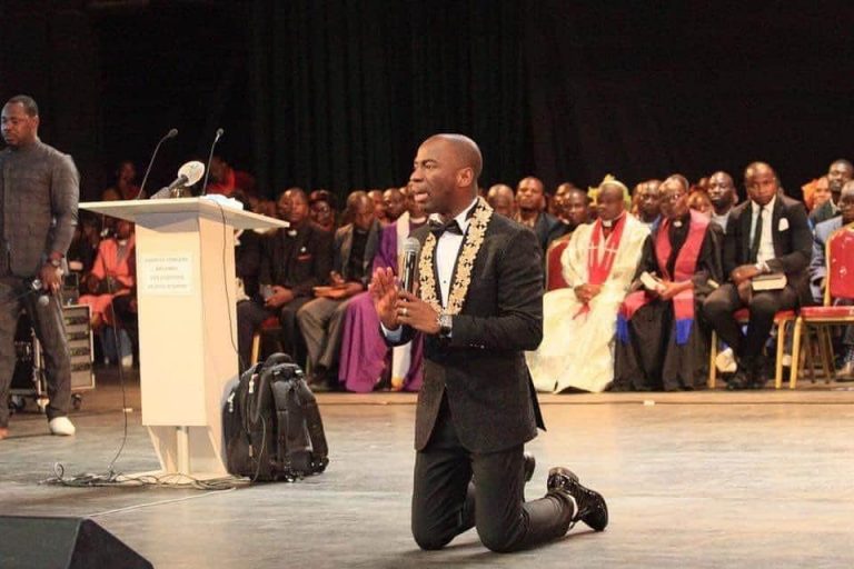 Côte d&rsquo;Ivoire: le Révérend Camille Makosso demande pardon aux chrétiens et à sa belle-famille