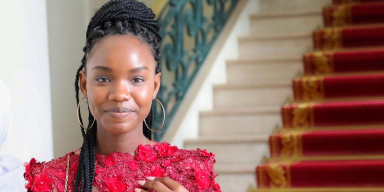 L&rsquo;étudiante sénégalaise Diary Sow a contacté la police française