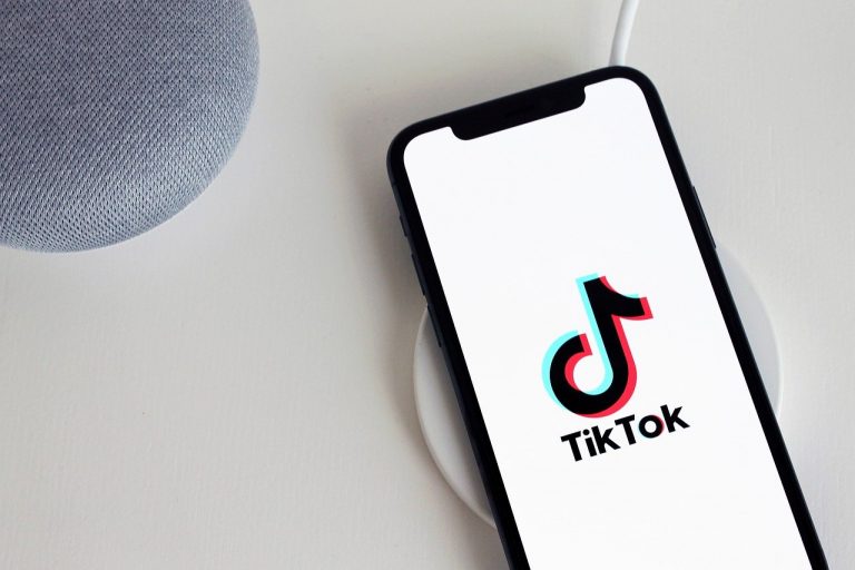L’Italie bloque Tik Tok après la mort d’Antonella, 10 ans
