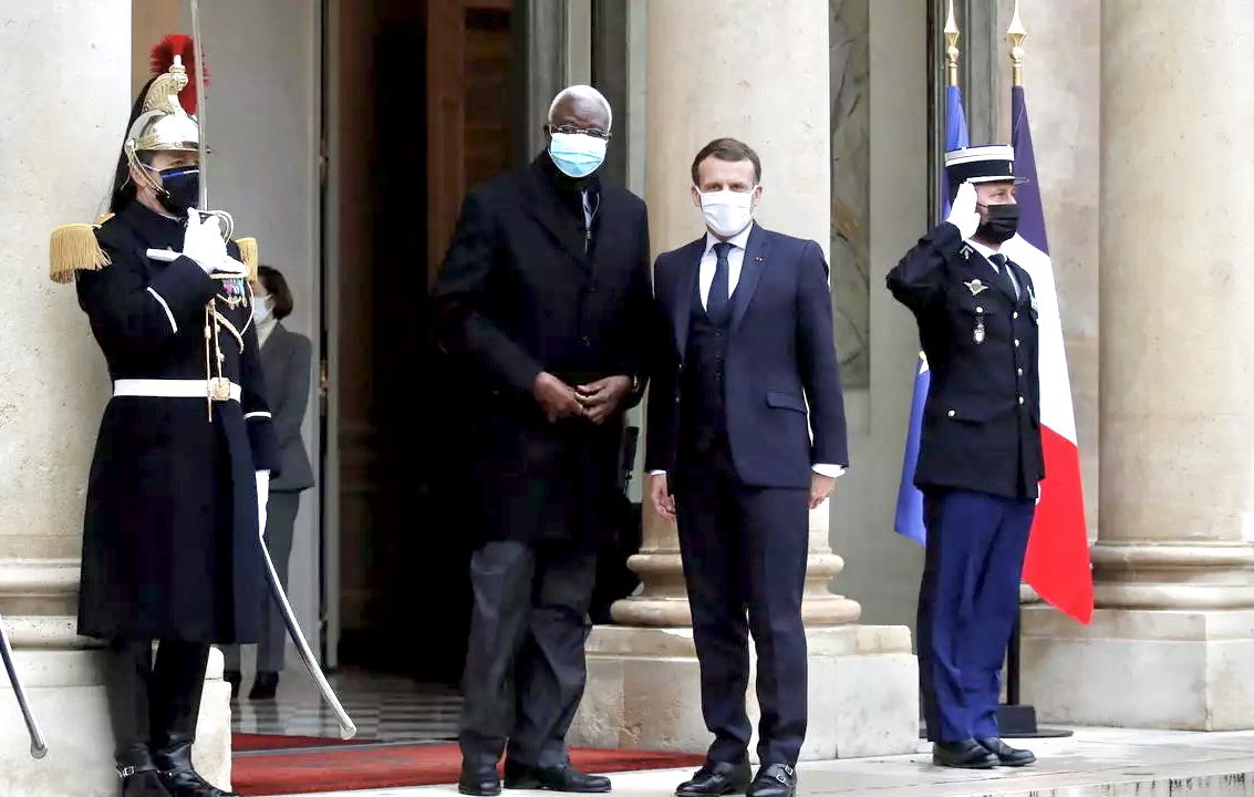Le président de la Transition politique au Mali Bah N'Daw reçu à Paris le mercredi 27 janvier 2021 par le président Français Emmanuel Macron