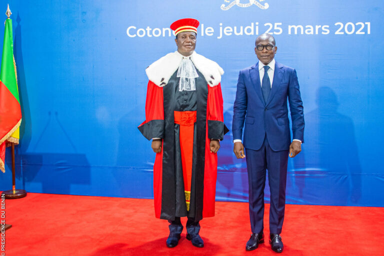 Bénin: Victor Dassi Adossou, le nouveau président de la  cour suprême, a prêté serment ce Jeudi
