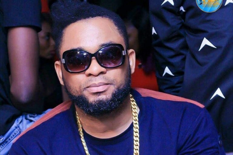 Hommage à Hamed Bakayoko: le spectaculaire plongeon de DJ Lewis (photo)