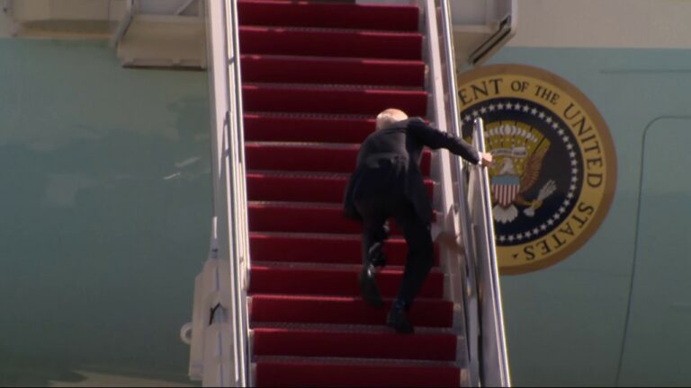 La Maison Blanche apporte des nouvelles de Joe Biden après son léger accident