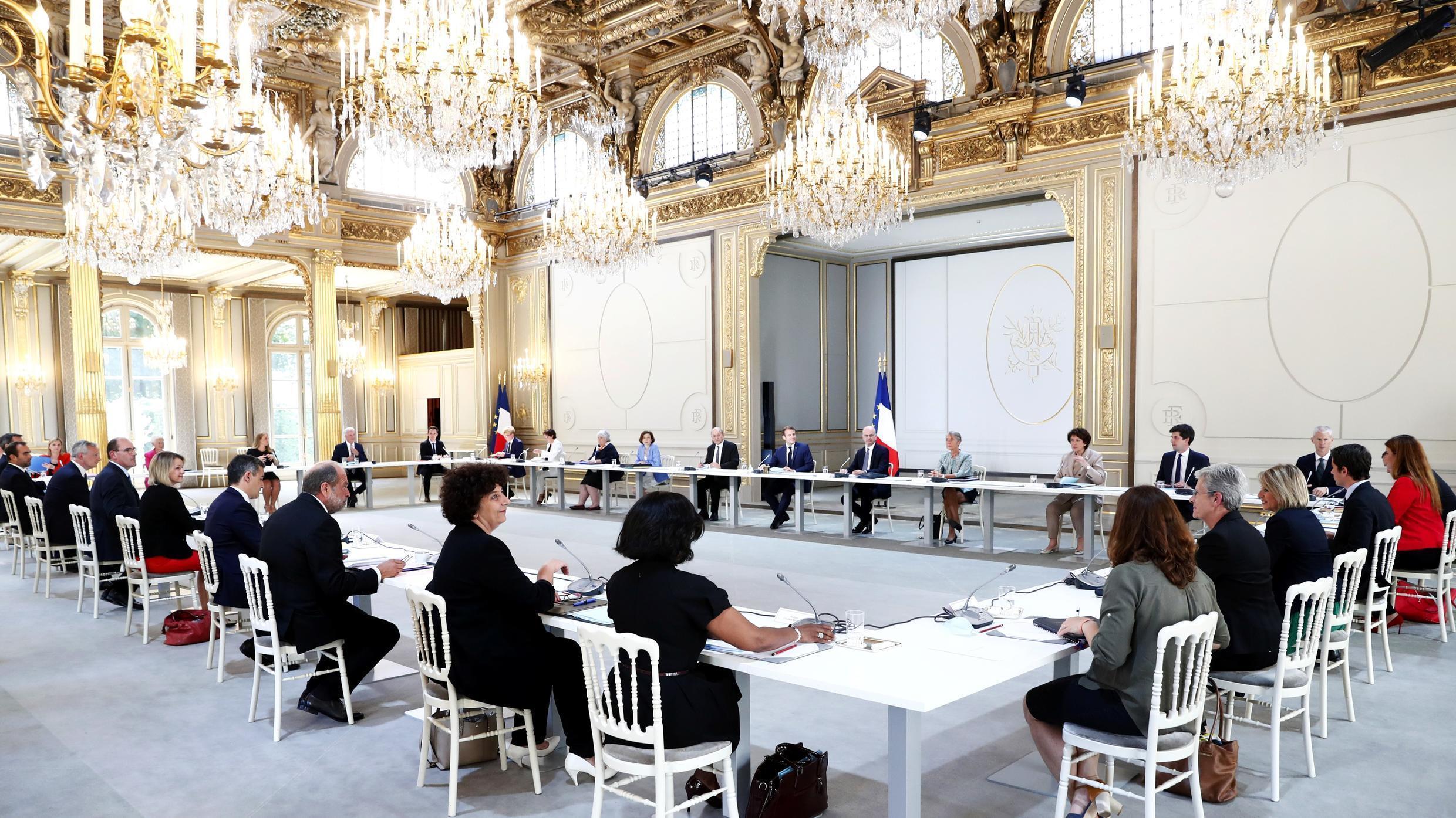ce-fut-le-premier-Conseil-des-ministres-de-l39ere-Jean