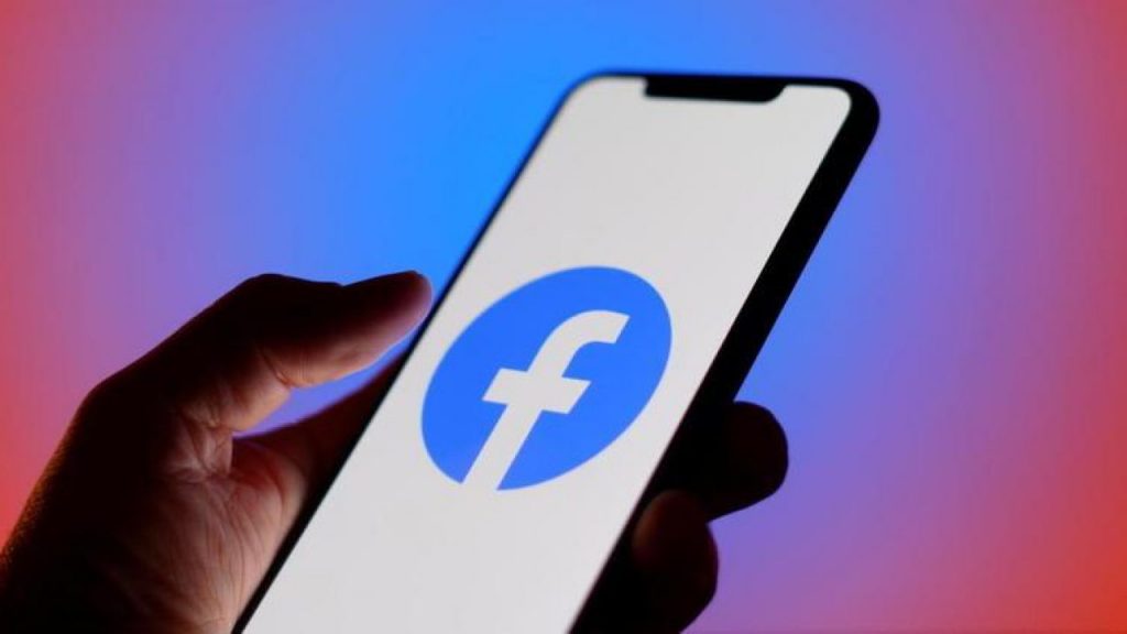 Facebook: les données personnelles de 533 millions d'utilisateurs publiées en ligne