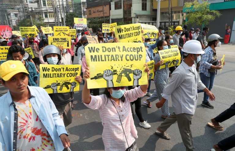 Bain de sang au Myanmar: plus de 550 morts, la Chine et la Russie toujours opposées aux sanctions